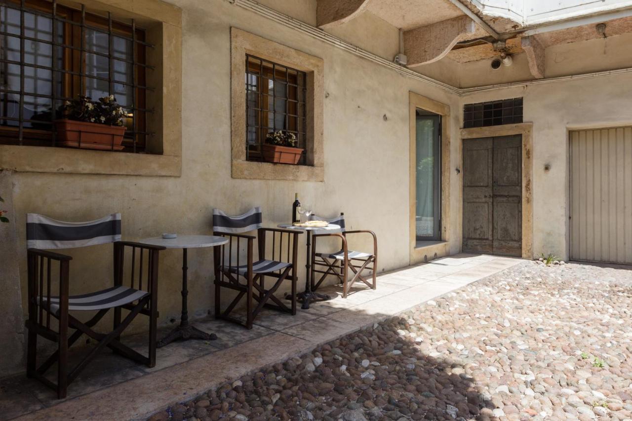 Affittacamere Palazzo Fracastoro *